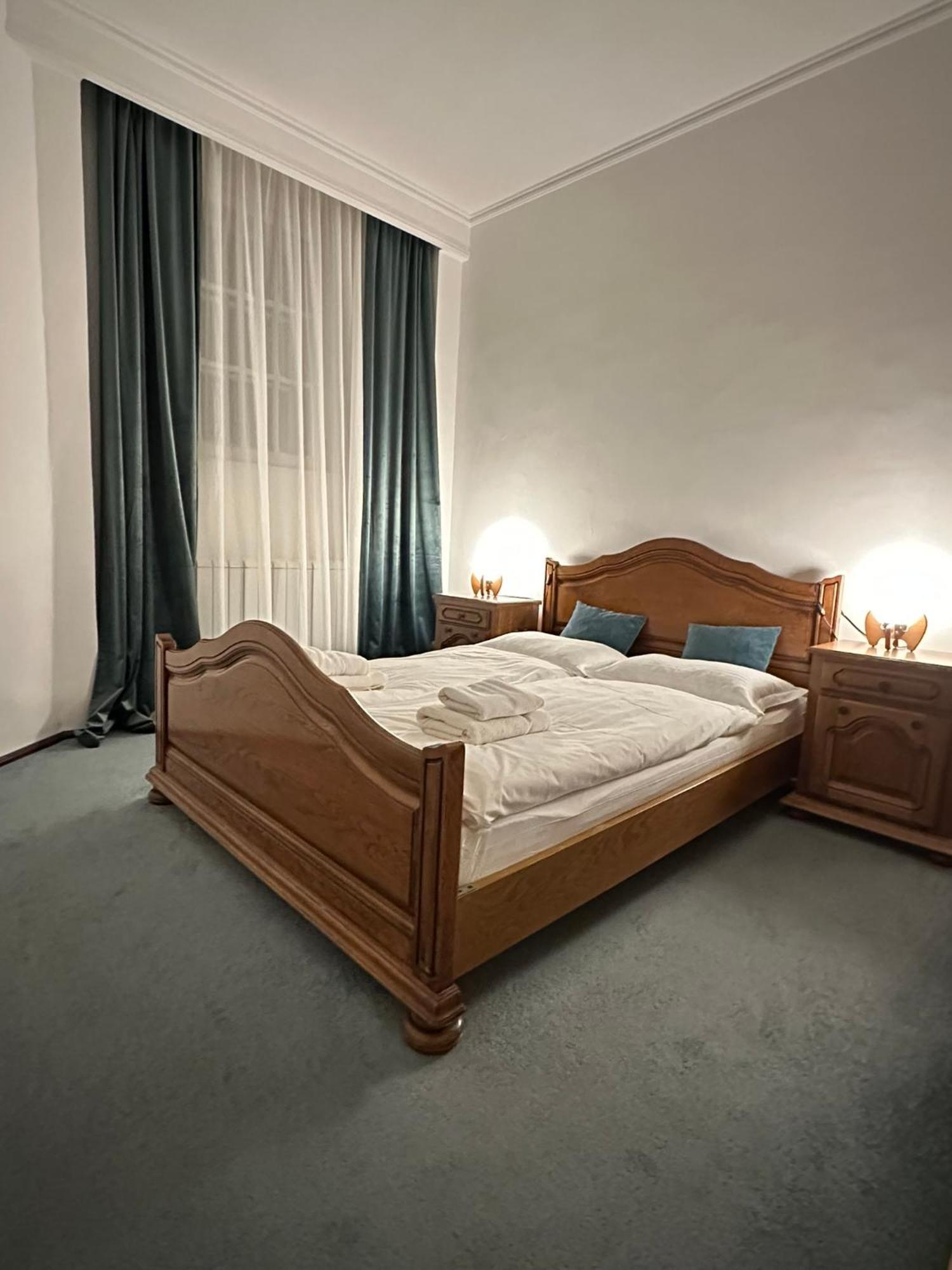 Pine Peak Apartments Predeal Luaran gambar