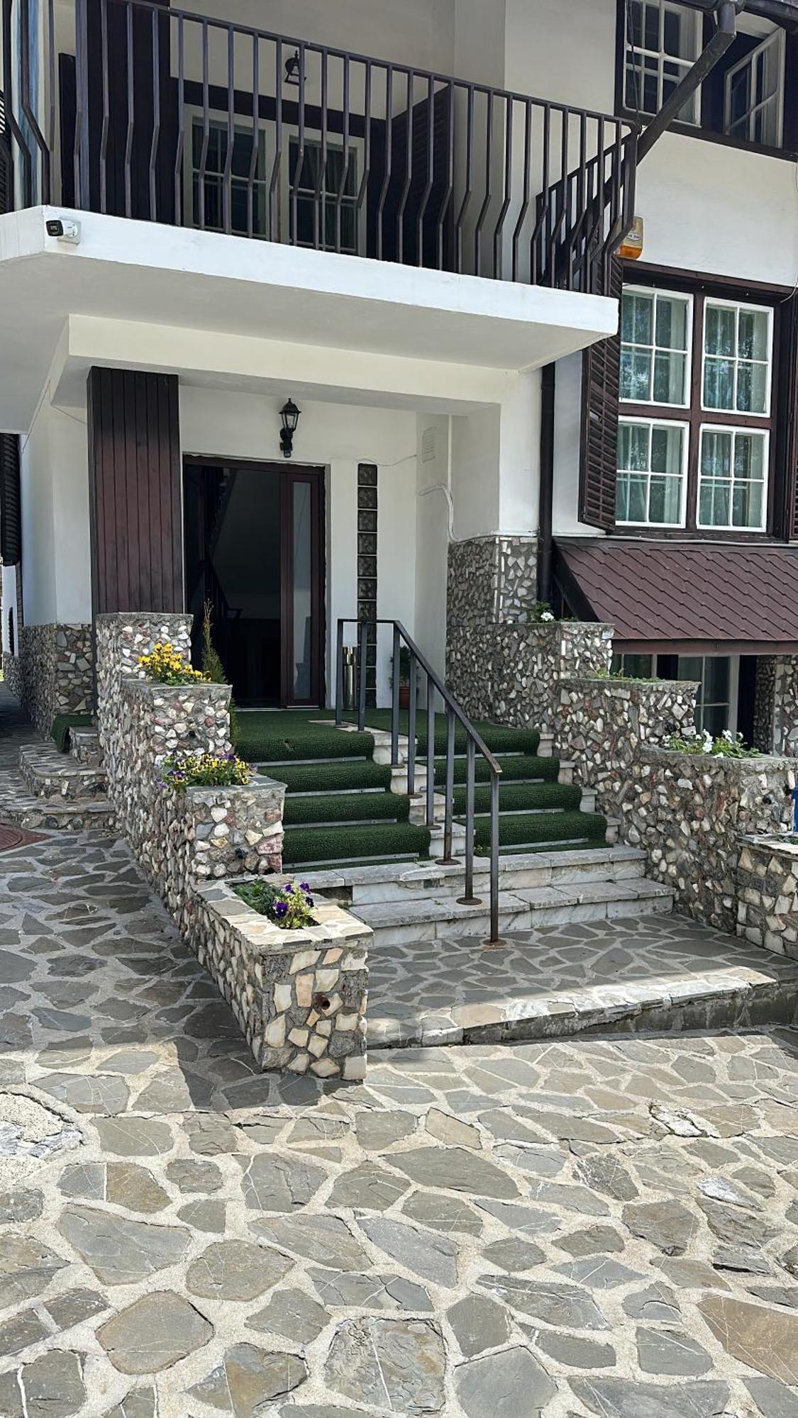 Pine Peak Apartments Predeal Luaran gambar